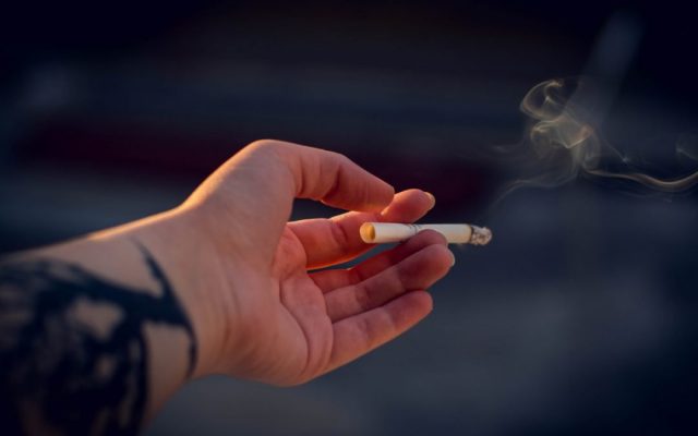blur-cigar-cigarette-798124-1080x675